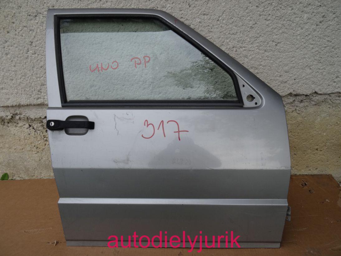 Fiat Uno l-90 PP dvere šede,strieborne č.317