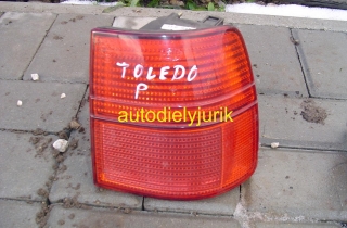 Seat Toledo 95 svetlo zadne červené L+P